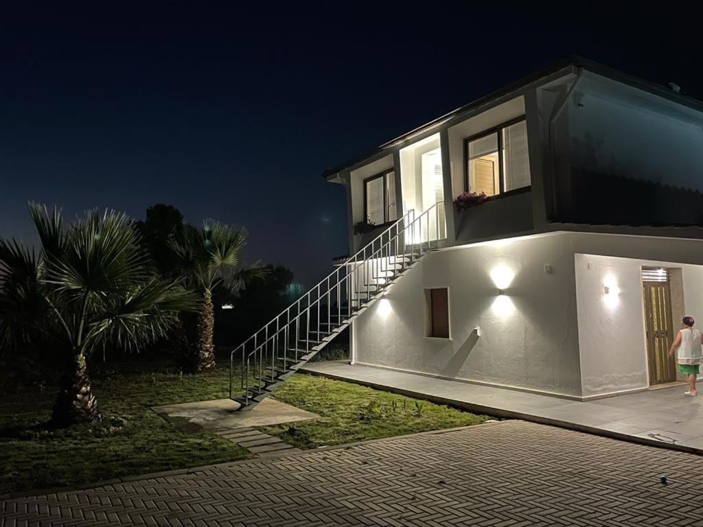 Casa Vacanza Villa Dorotea 帕尔蒂尼科 外观 照片